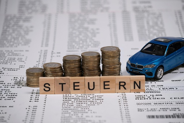 What to Know About Debt-to-Income Ratio in Budgeting