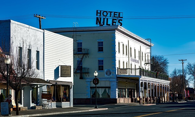 My Favorite Hotels Near Old Towns