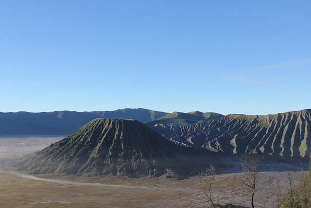 Staying Local Before Mount Bromo