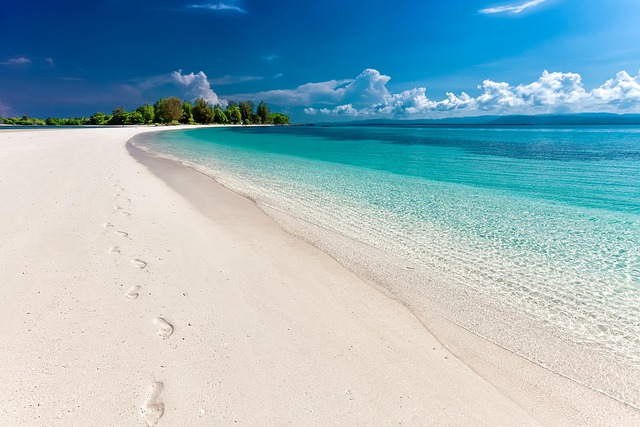 Waking Beside Sabah’s Tropical Coast